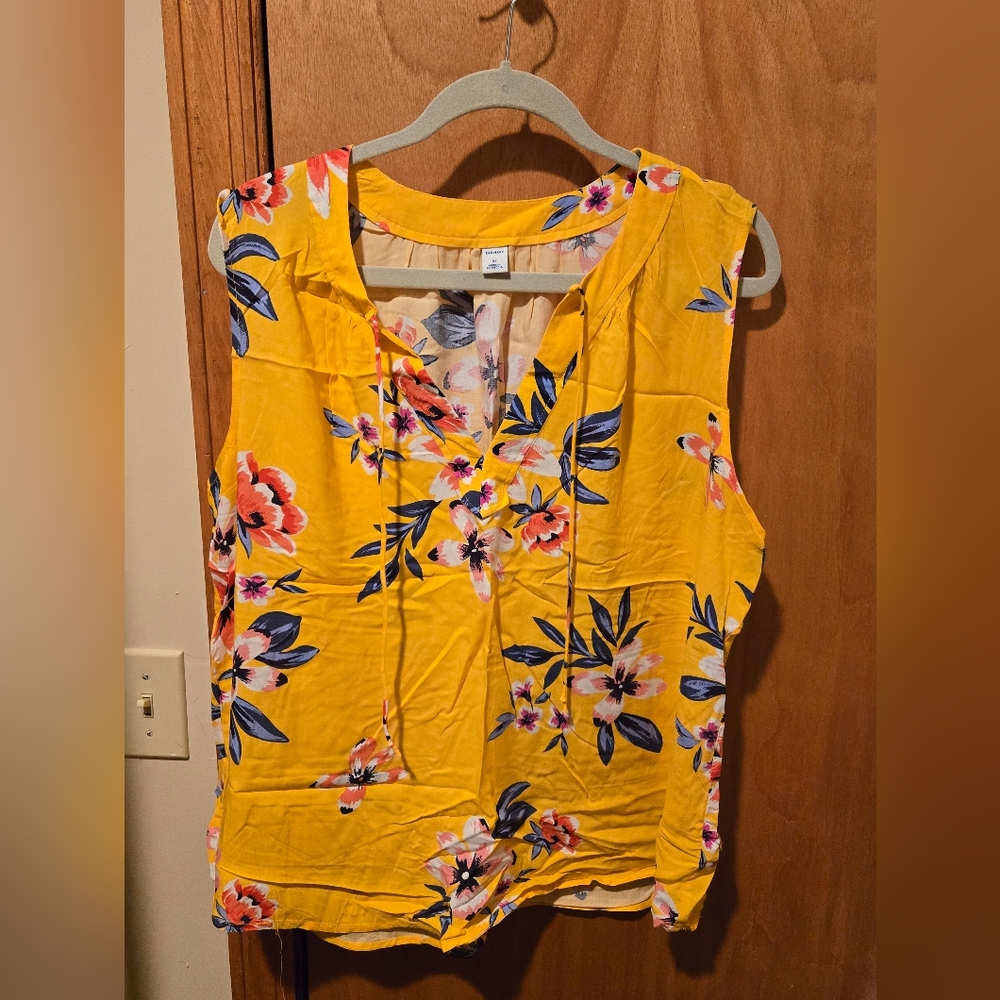 Old Navy Yellow Floral Tank Top